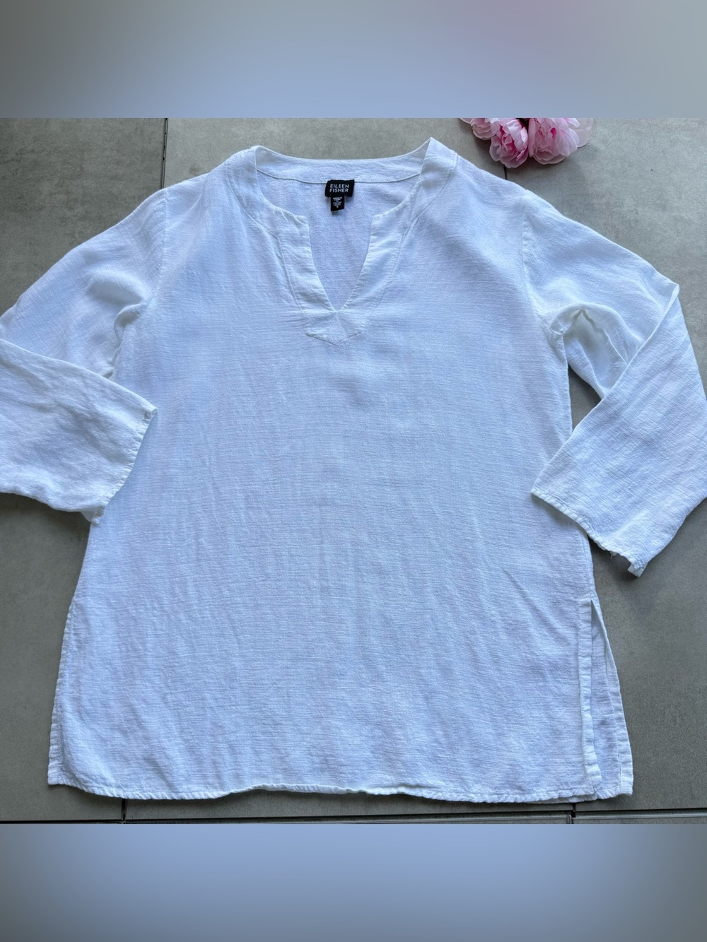 Eileen Fisher Tunic Small white long sleeves semi sheer 40% Linen Career